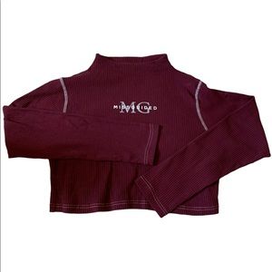 Cropped Semi Turtle neck Long sleeve